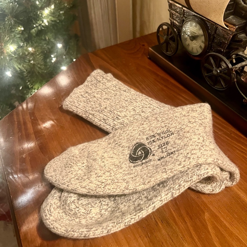 Ll bean wool socks